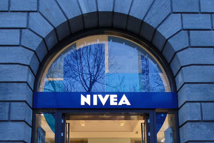 Маркетинг стратегията на NIVEA: Уроци по реклама за съвременните брандове в грижата за кожата