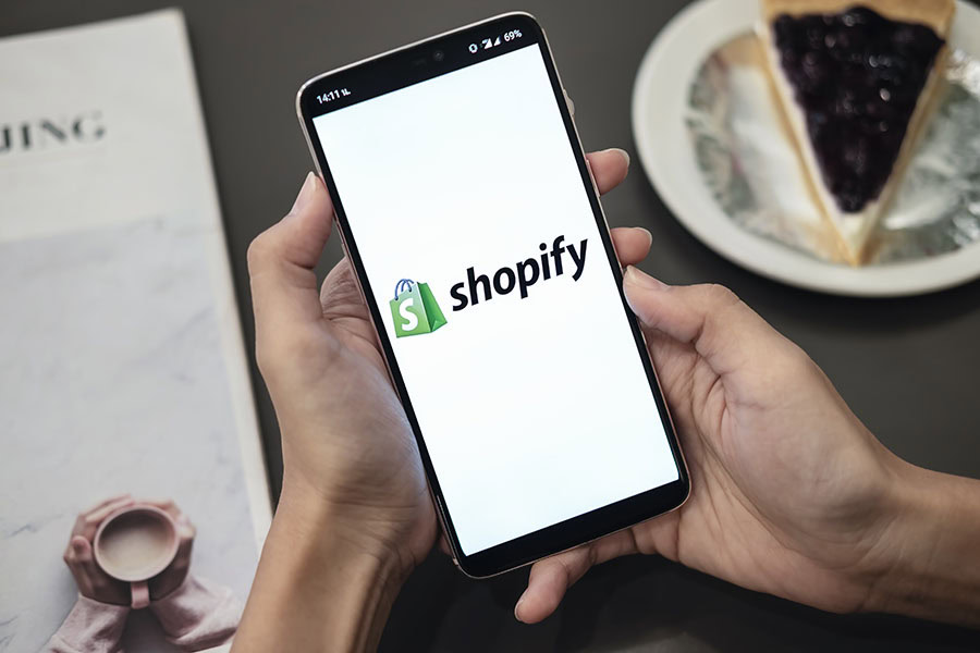 Shopify, Електронна търговия